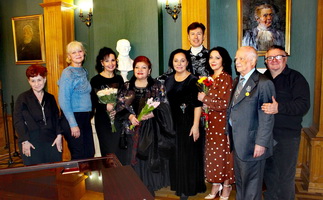 Елена Дога